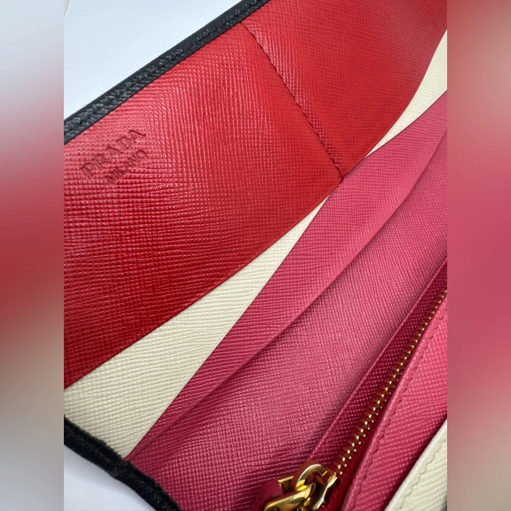 Rare Prada Continental Wallet w. Pink and White Stripes - Limited Edition - Picture 9 of 14